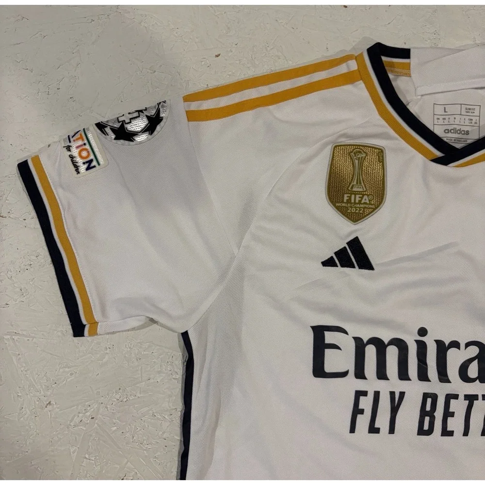 Real Madrid 2024 2025 Home Soccer Jersey #5 Bellingham Adidas Mens L Slim
